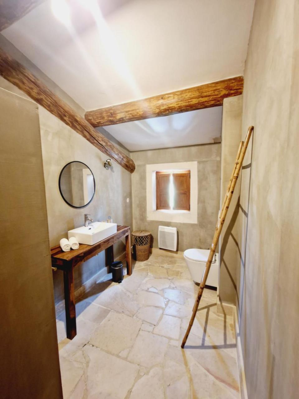 Mas Du Rollier Chambres D'Hotes エガリエール エクステリア 写真