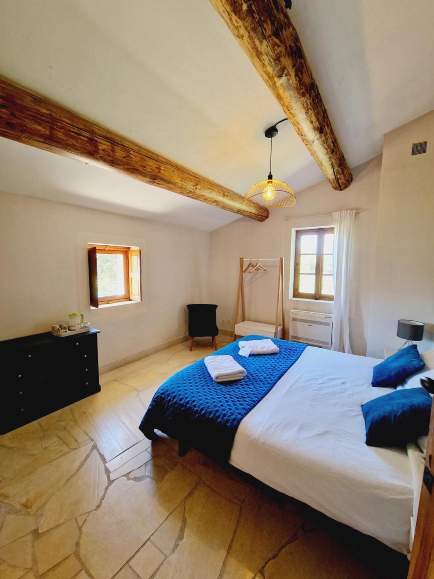 Mas Du Rollier Chambres D'Hotes エガリエール エクステリア 写真